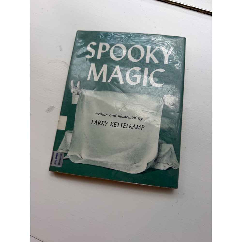 Spooky Magic Larry Kettelkamp 1955 Vintage Library Edition Hardcover Book
